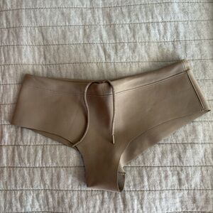 SKIMS Taupe Women's Shorts Size LWOT